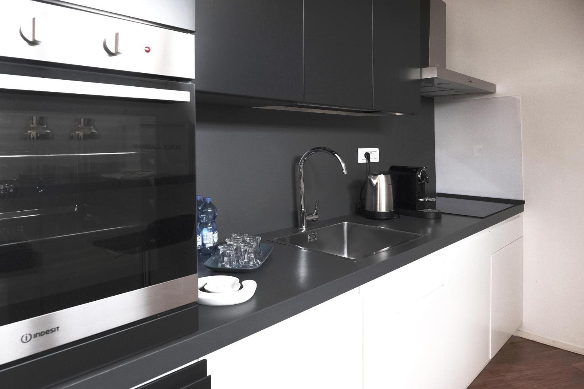Comecasa Attic 5 Min Walk From Duomo Apartment Milan