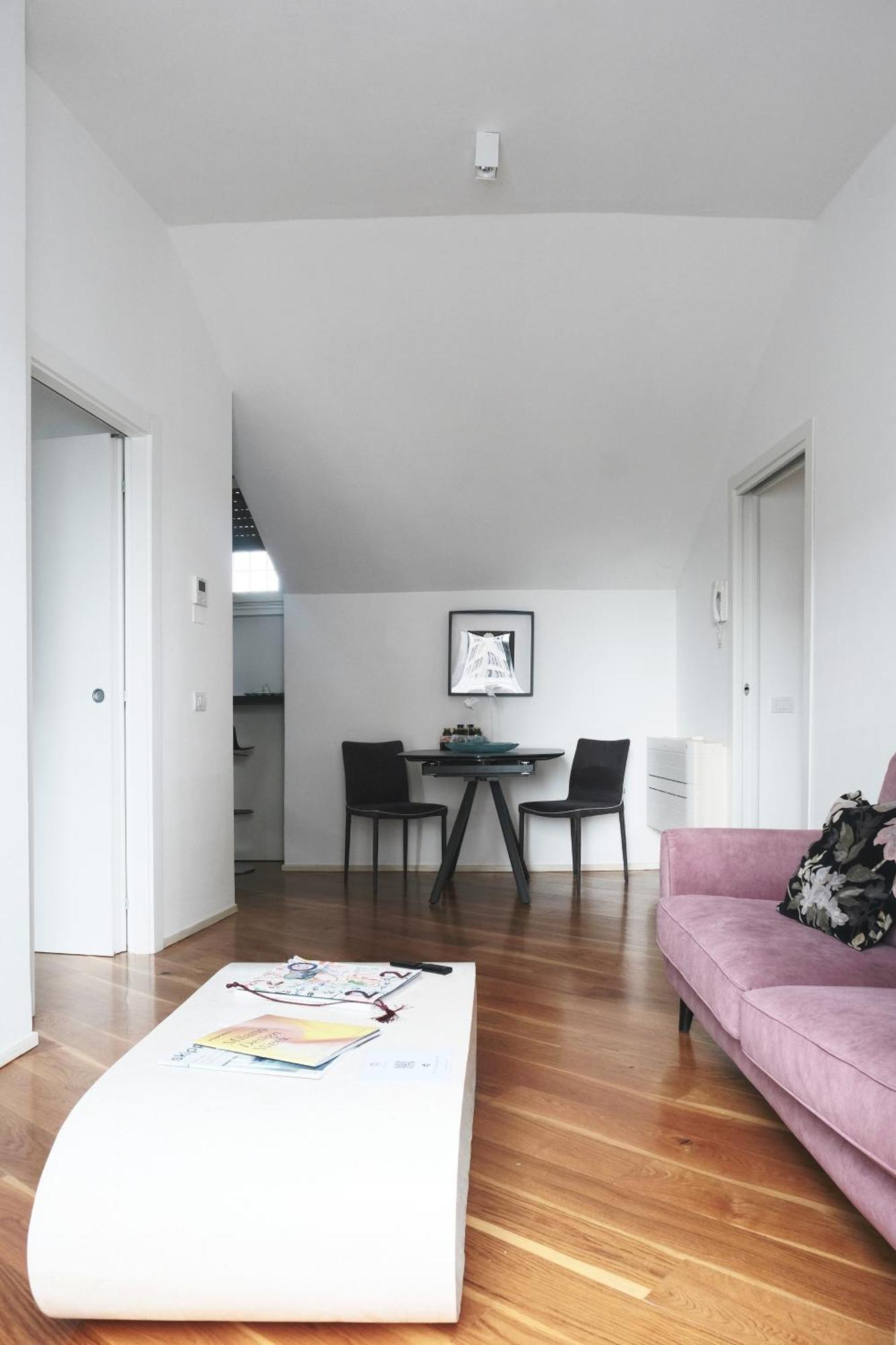 Apartment Comecasa Attic 5 Min Walk From Duomo