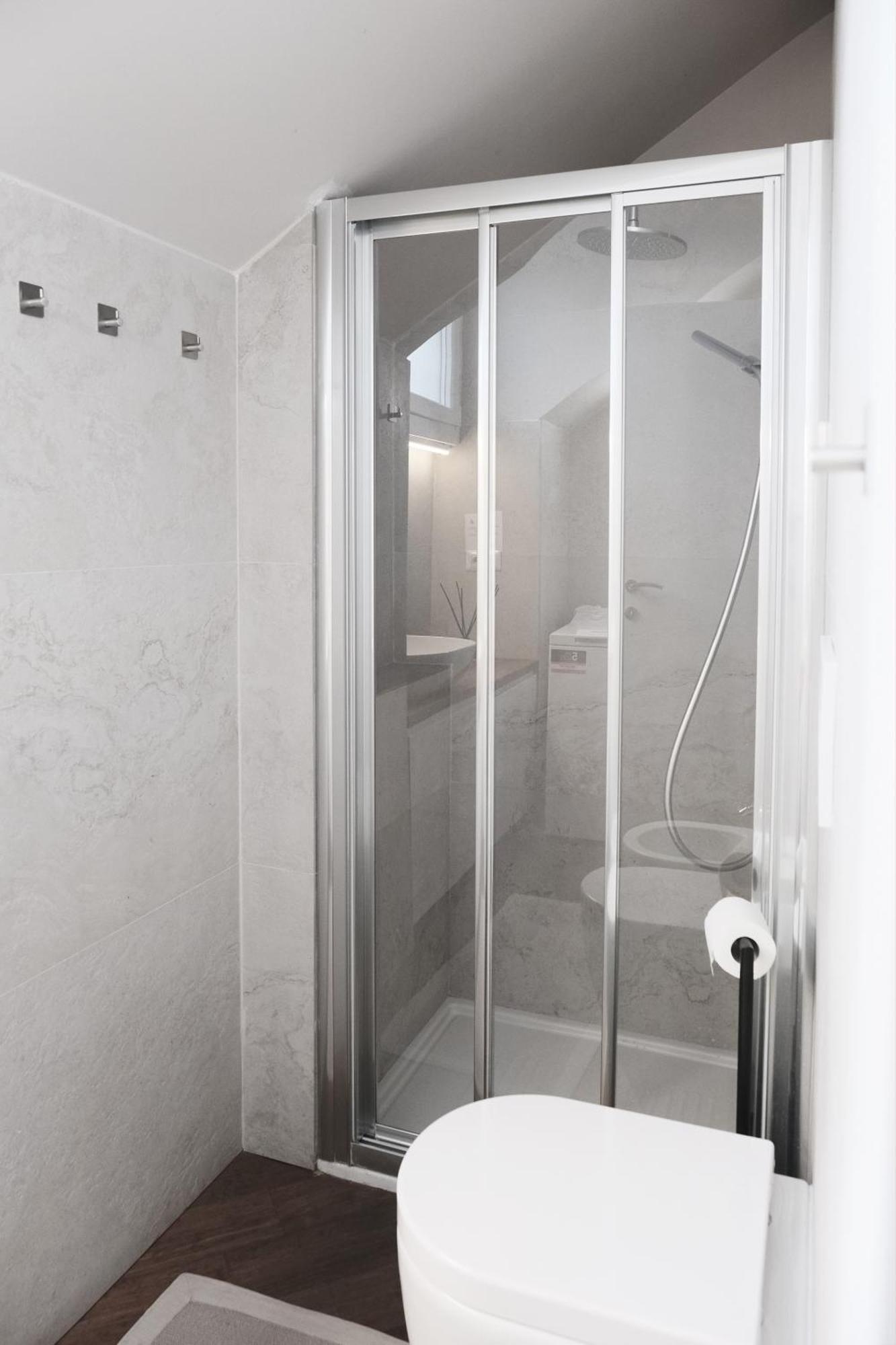 Apartment Comecasa Attic 5 Min Walk From Duomo